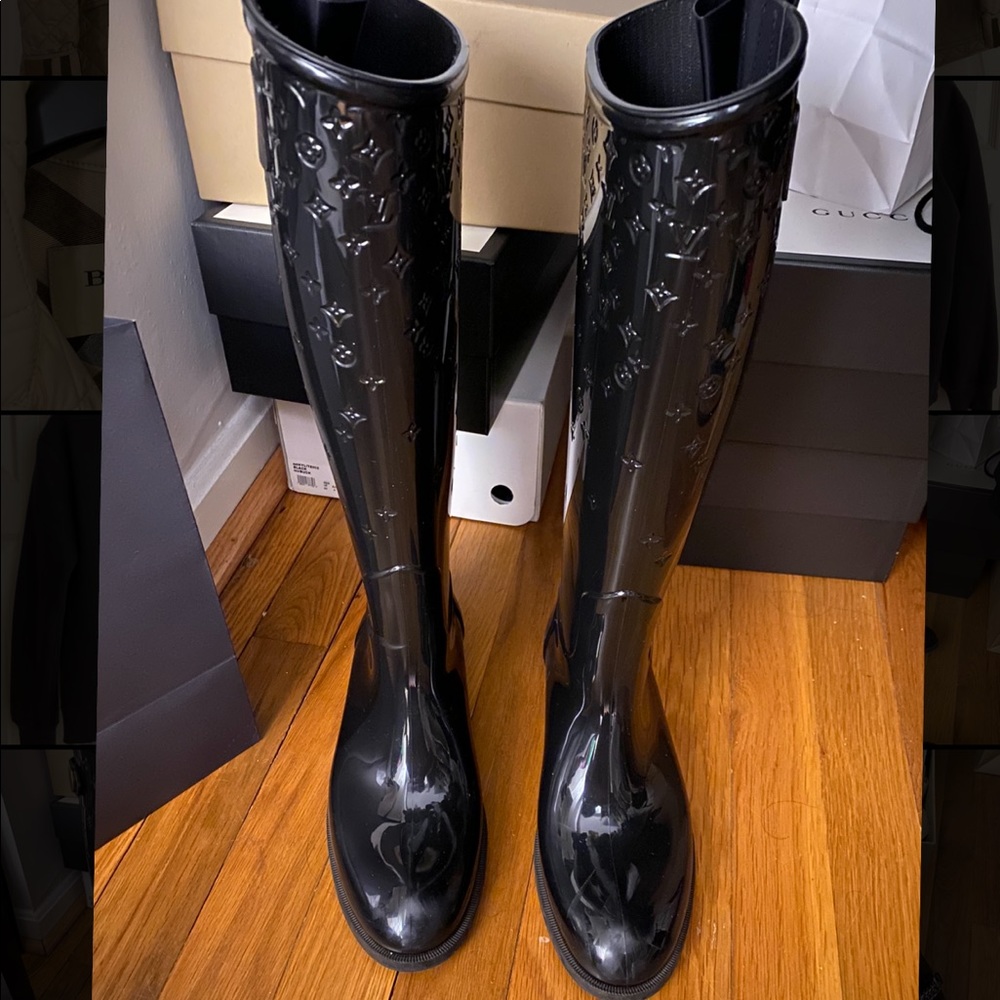 Authentic Louis Vuitton Rainboots - Picture 4 of 4